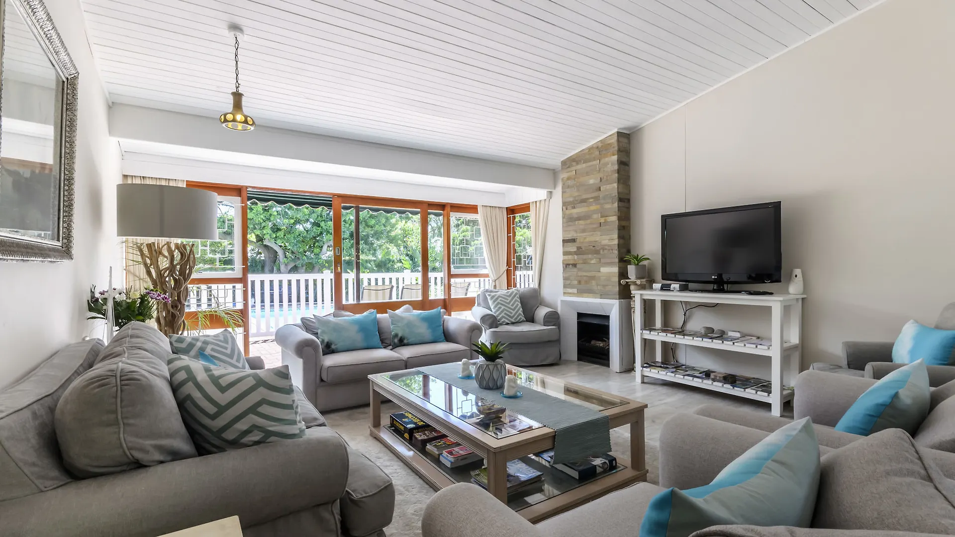 Admirals Lodge Guest House And Brightways Self Catering Apartments Port Elizabeth South Africa